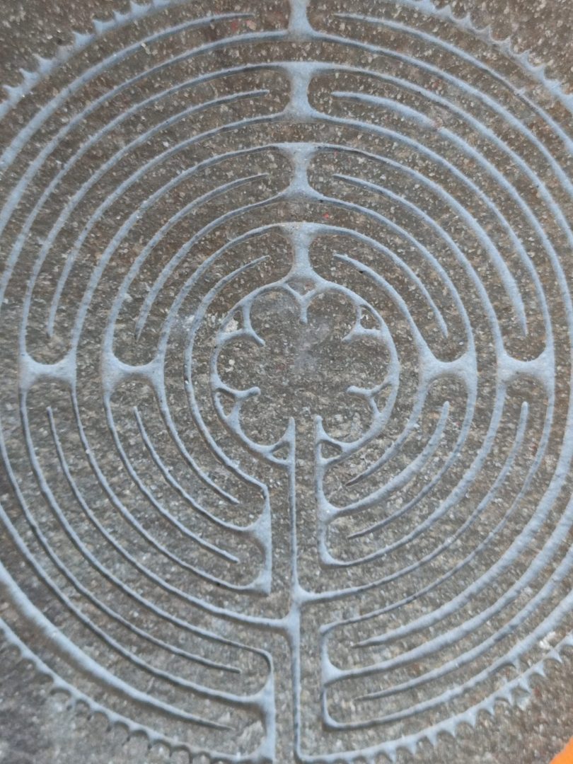 Labirint spiritual pe piatră - Image 4